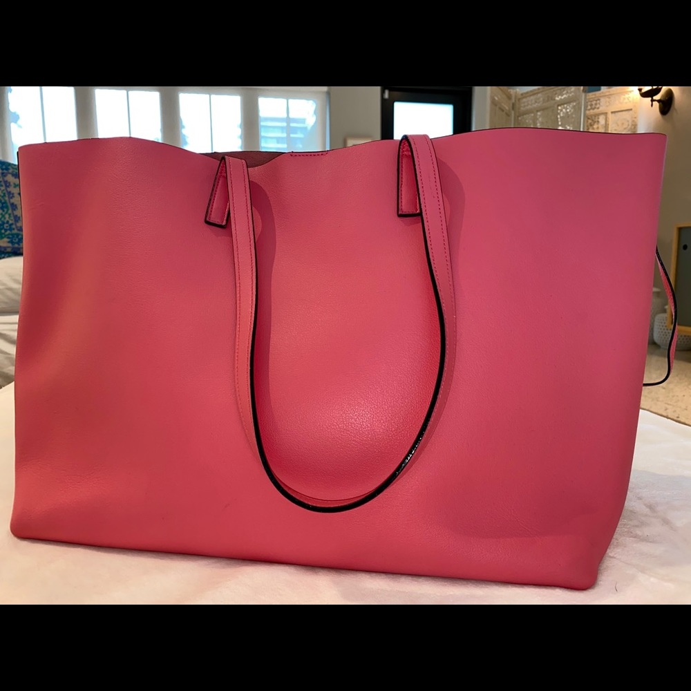 Saint Laurent/ YSL Tote Bag. - Picture 3 of 4